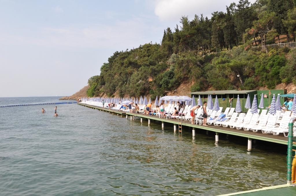 Kartal Belediyesi Büyükada Sosyal Tesisleri Plajı Giriş Ücretleri