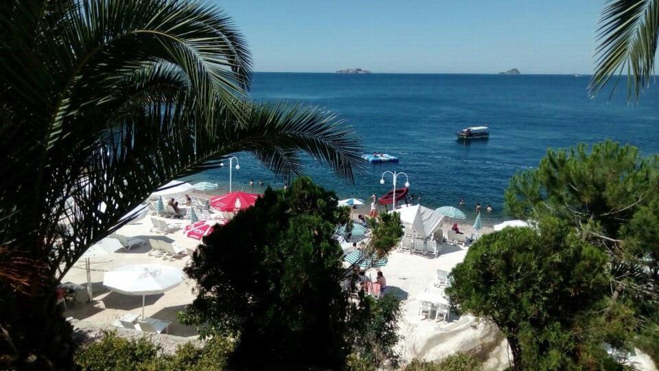 Kınalıada Kamos Beach Club Giriş Ücreti