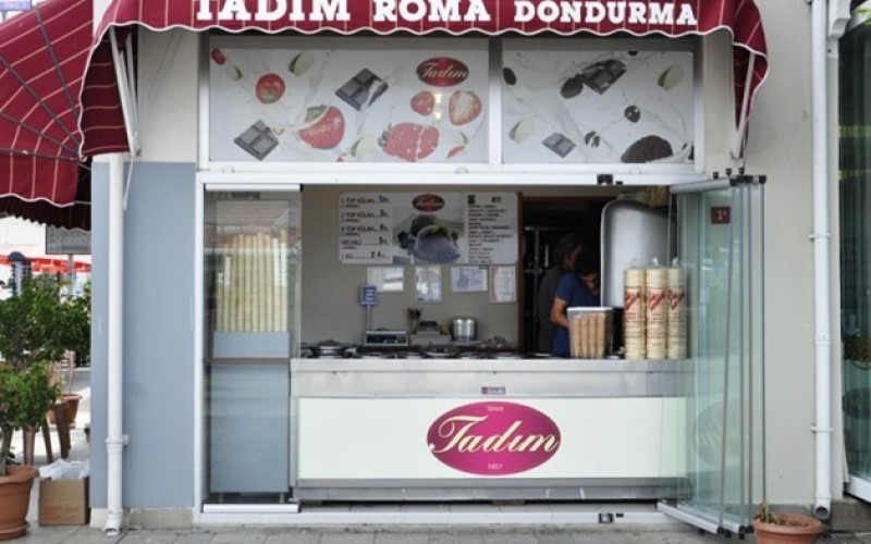 Heybeliada – Tarihi Tadım Roma Dondurmacısı