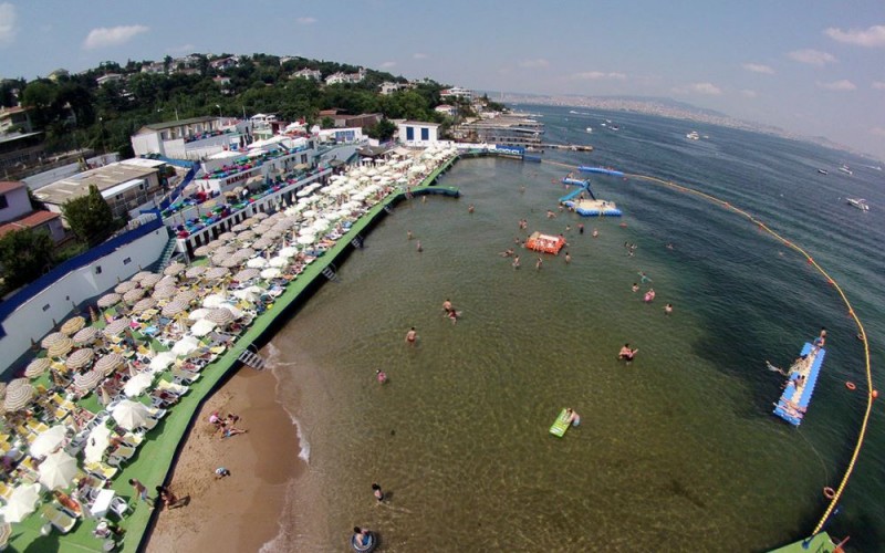 Büyükada Nakibey Plajı