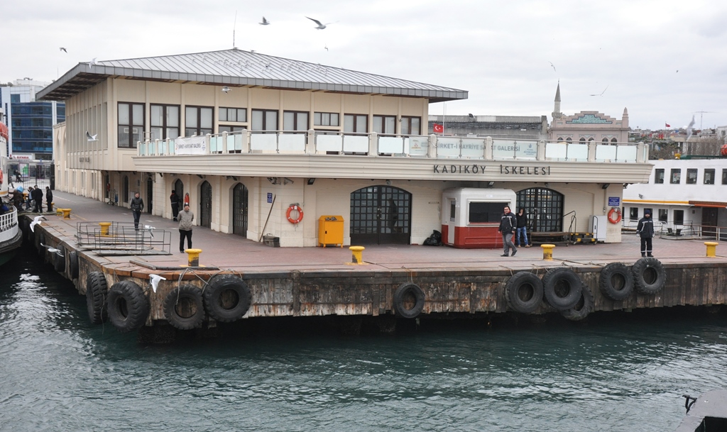 Kadıköy Adalar İskelesi