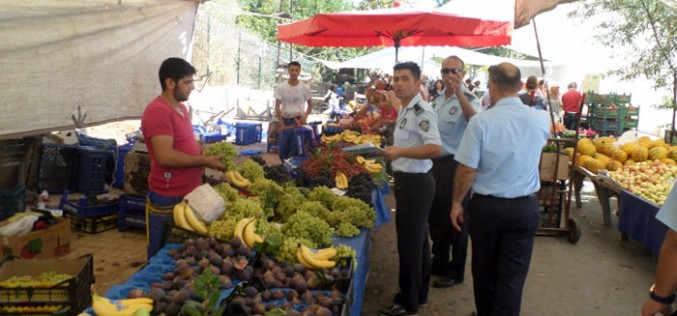 Adalar Zabıtası ve Polisi Pazar Yerlerini Denetlemeye Başladı