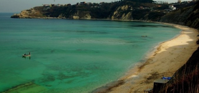 Arnavutköy Durusu Karaburun Ön Deniz Plajı (Doğu Tarafı)